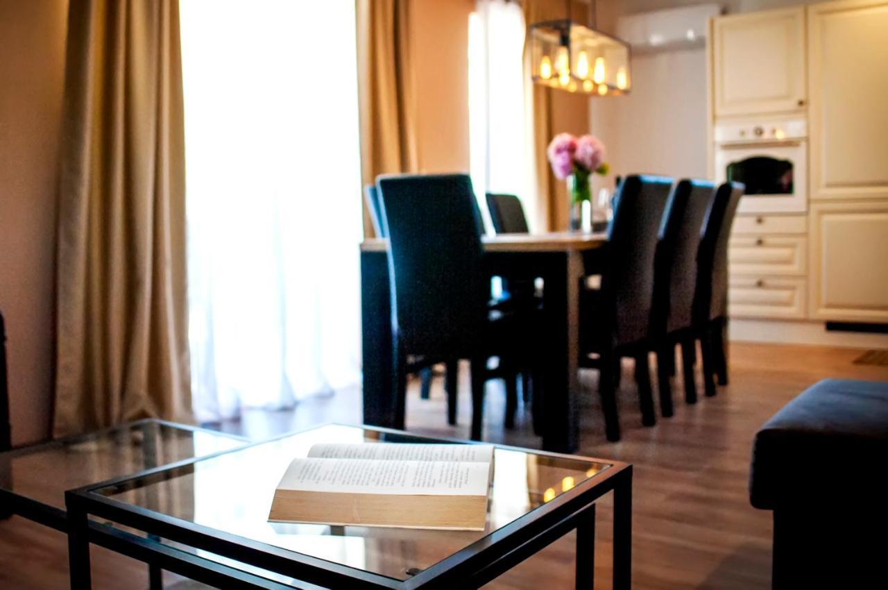 Apartment Miral ロヴィンスコ・セロ エクステリア 写真